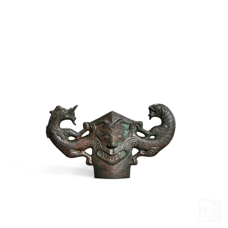 A rare archaic bronze 'dragon and tiger' spear guard, Han dynasty | 漢 青銅龍虎紋鎩格 - 图4